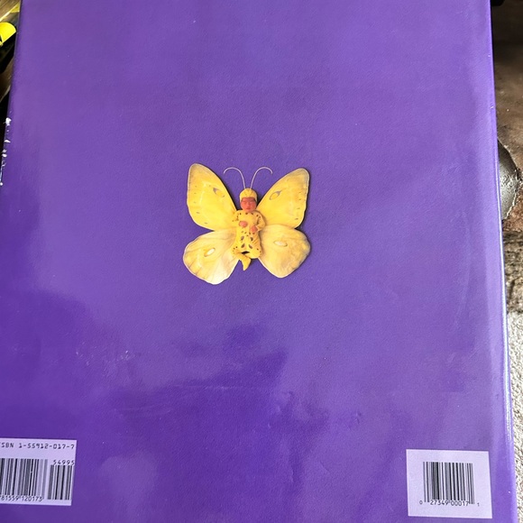 Anne Geddes Down in the Garden Photo Book - Picture 2 of 2